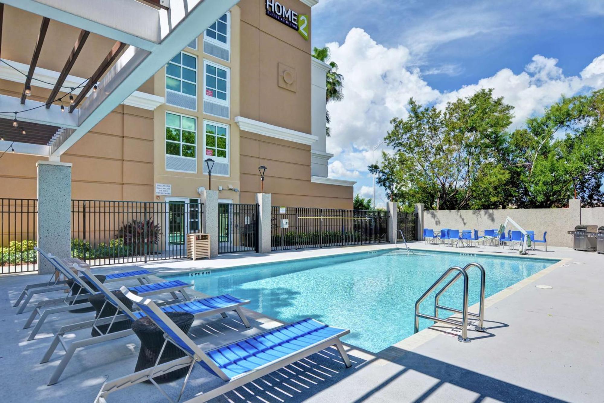 Home2 Suites By Hilton Miramar Ft. Lauderdale Exterior photo